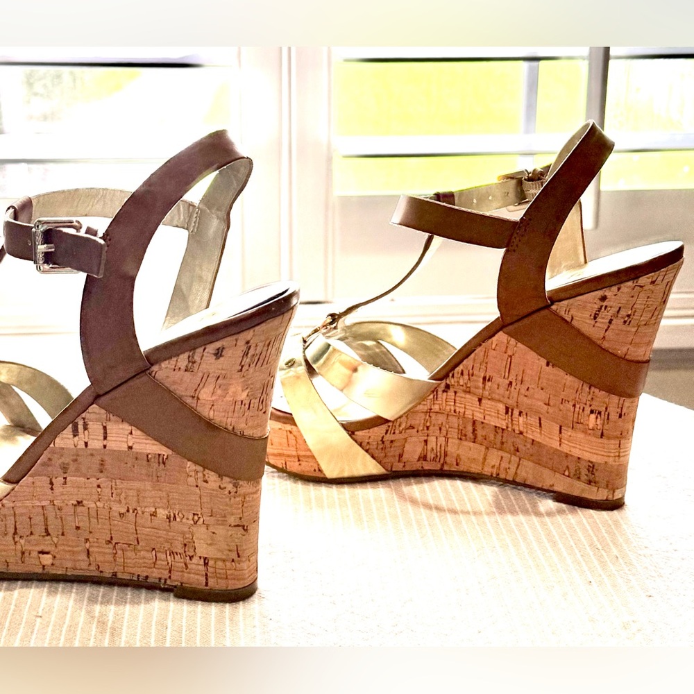GUESS Wedge Sandals - Picture 6 of 8